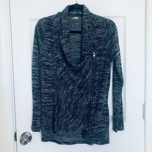 Hollister zip up sweater
